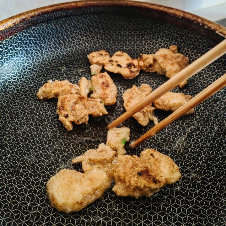 🐣没错，这就是放学后的里脊肉串本串啦