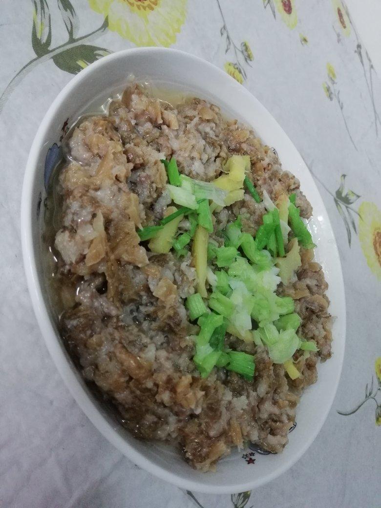 梅菜蒸肉饼