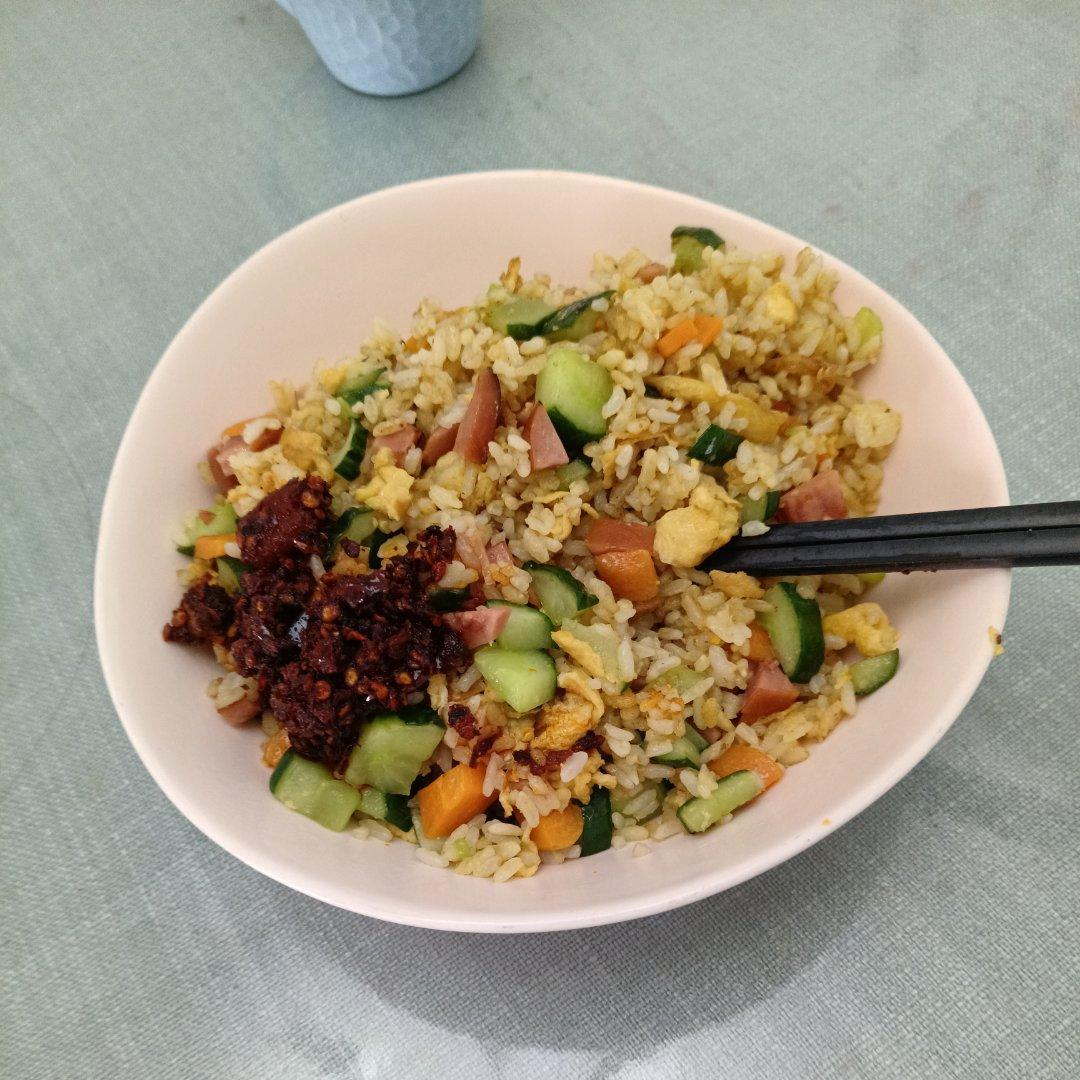 扬州炒饭（剩饭变美食，从此不剩饭）