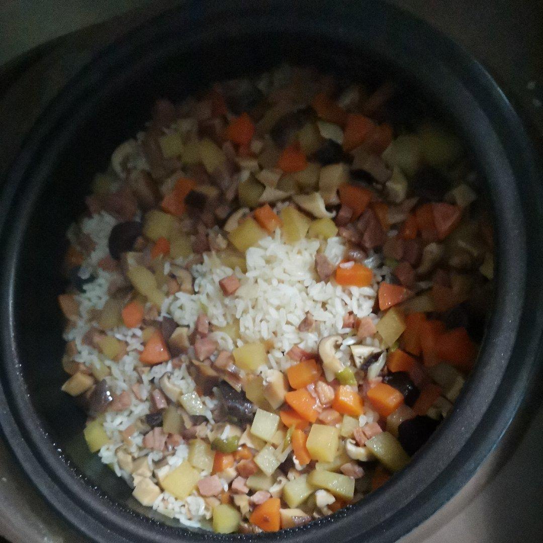 电饭锅版腊肉饭