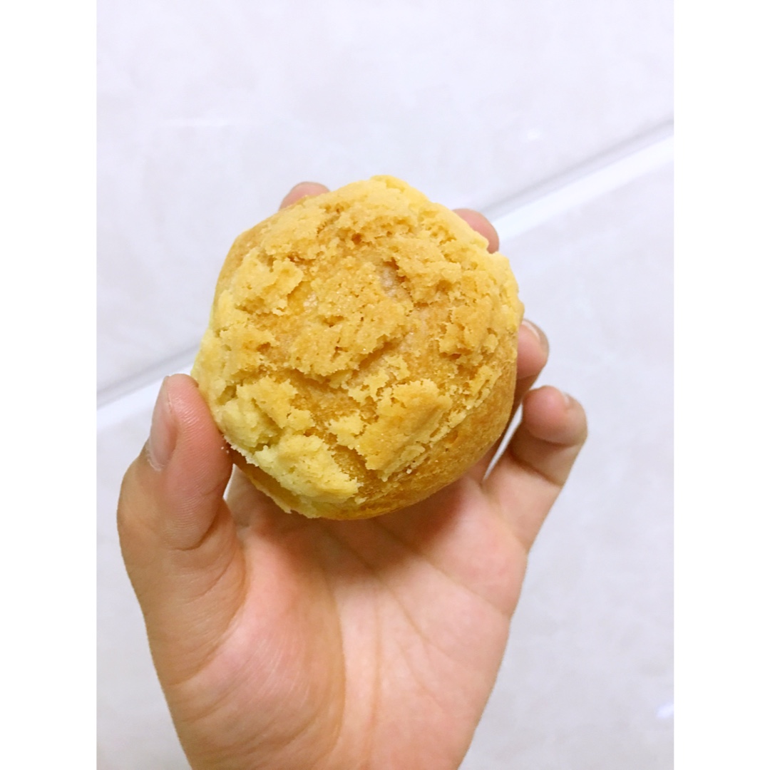 酥皮奶油泡芙--#皮黑森林#