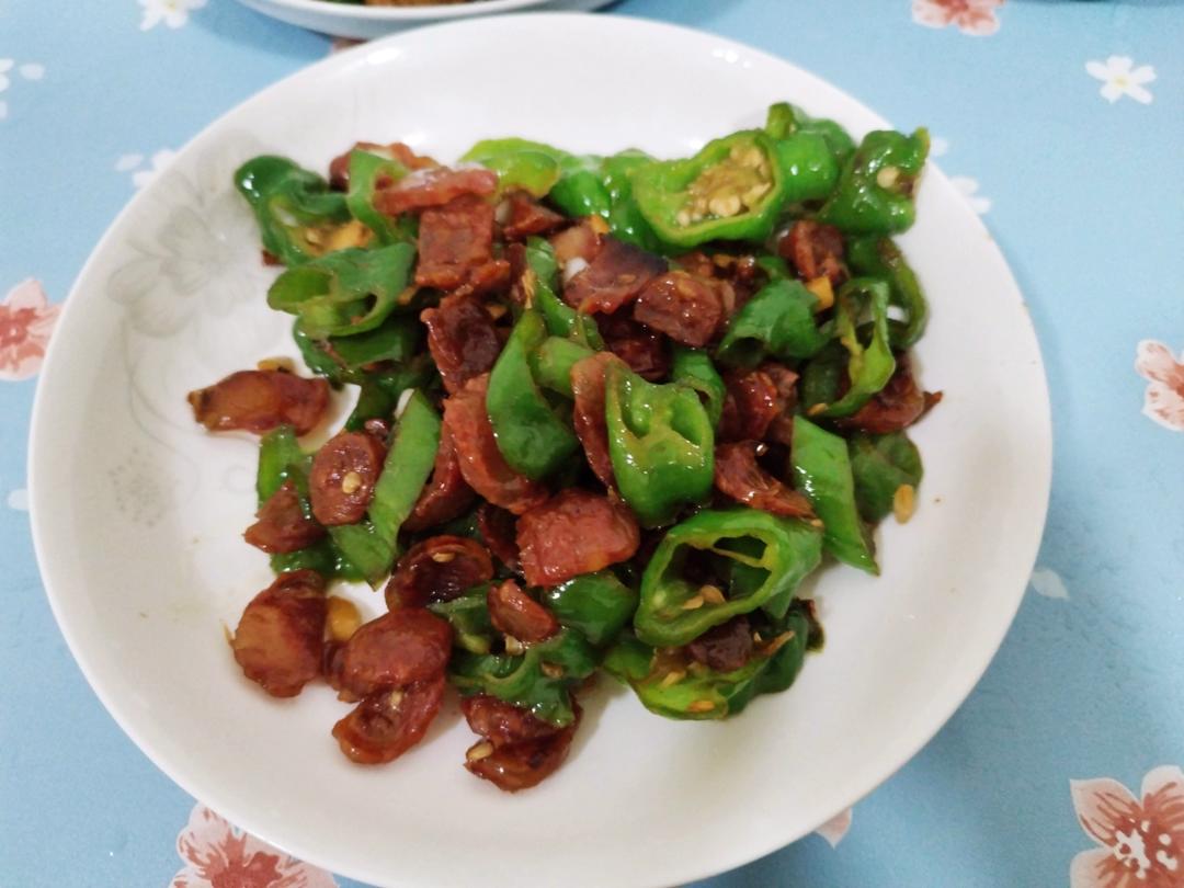 青椒炒香肠