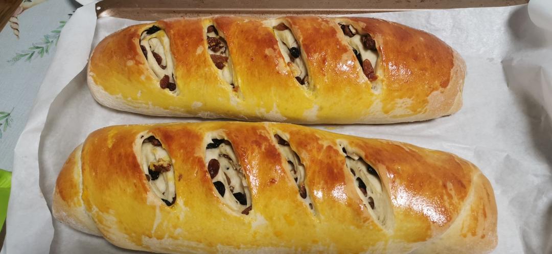 新疆果仁大列巴