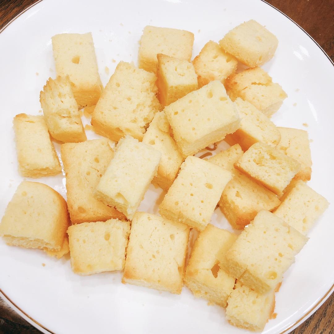 外酥内软的乳酪小饼干  一口一个像芝士蛋糕