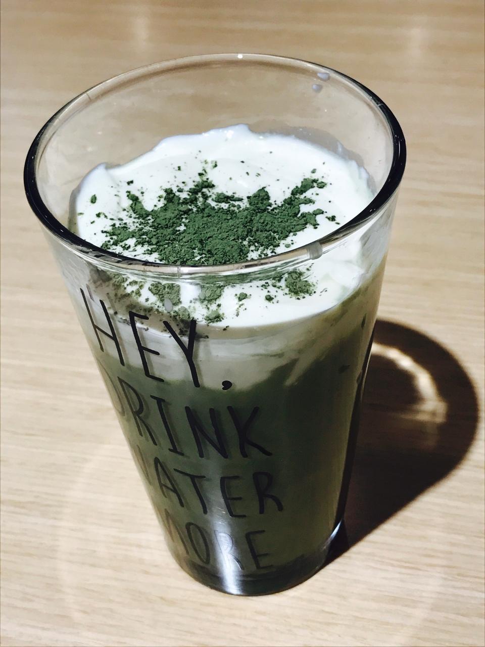 馨悦de麻麻做的抹茶奶盖一杯450ml量