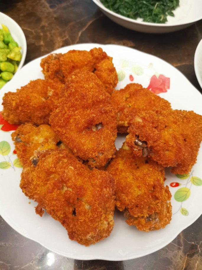 香脆辣味炸鸡翅