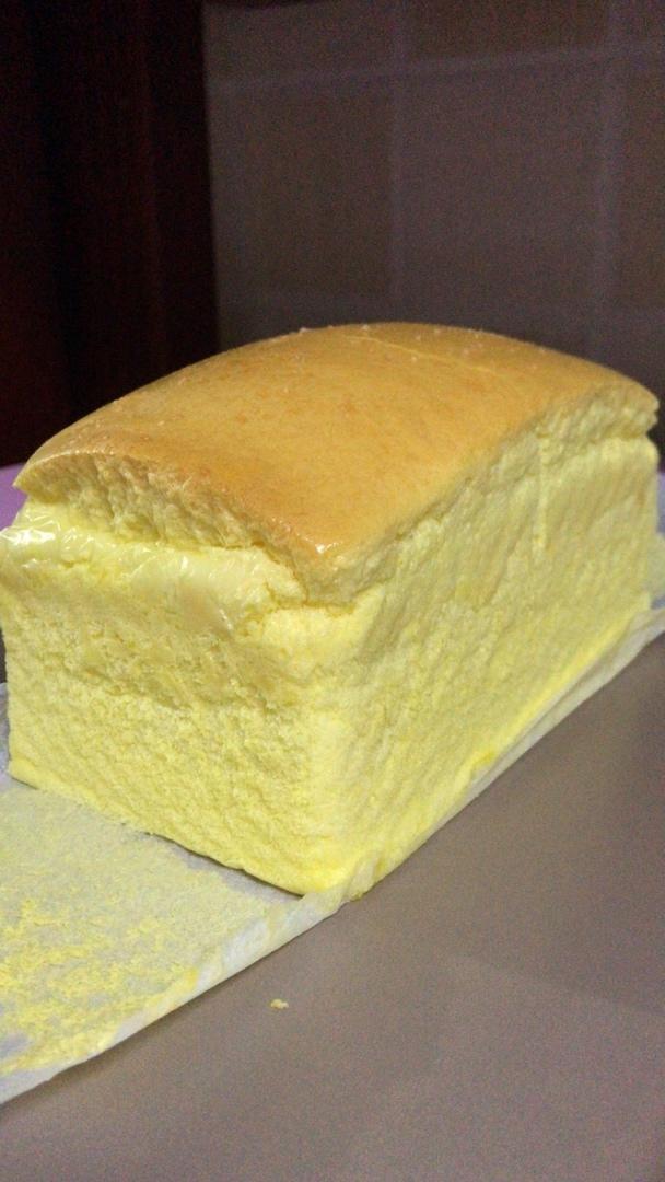 堪比柯基屁股
爆浆芝士🧀古早蛋糕