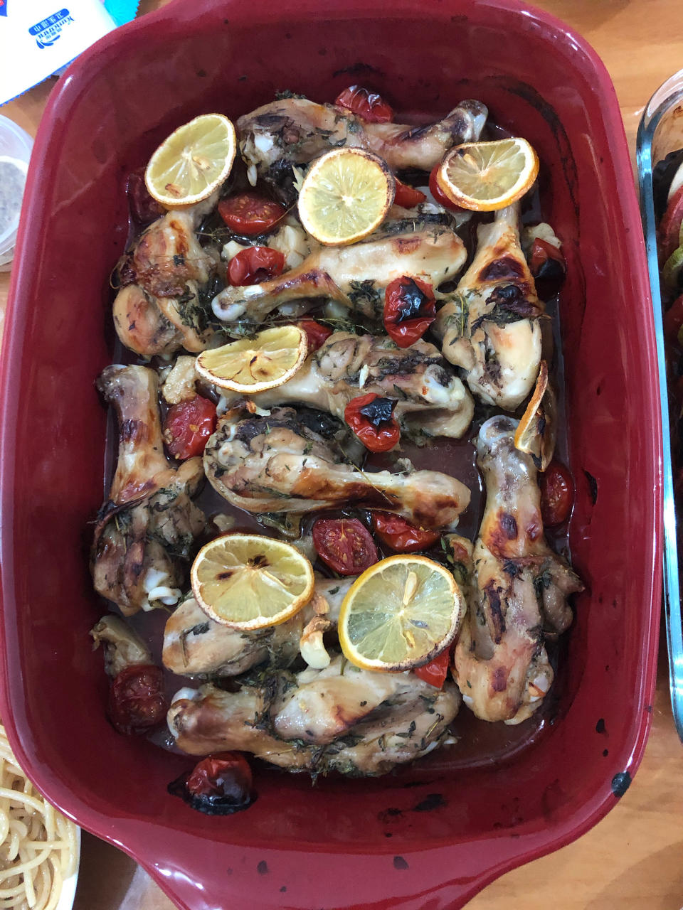 【百里香烤鸡腿】这是什么神仙配色，家庭聚会惊艳四座