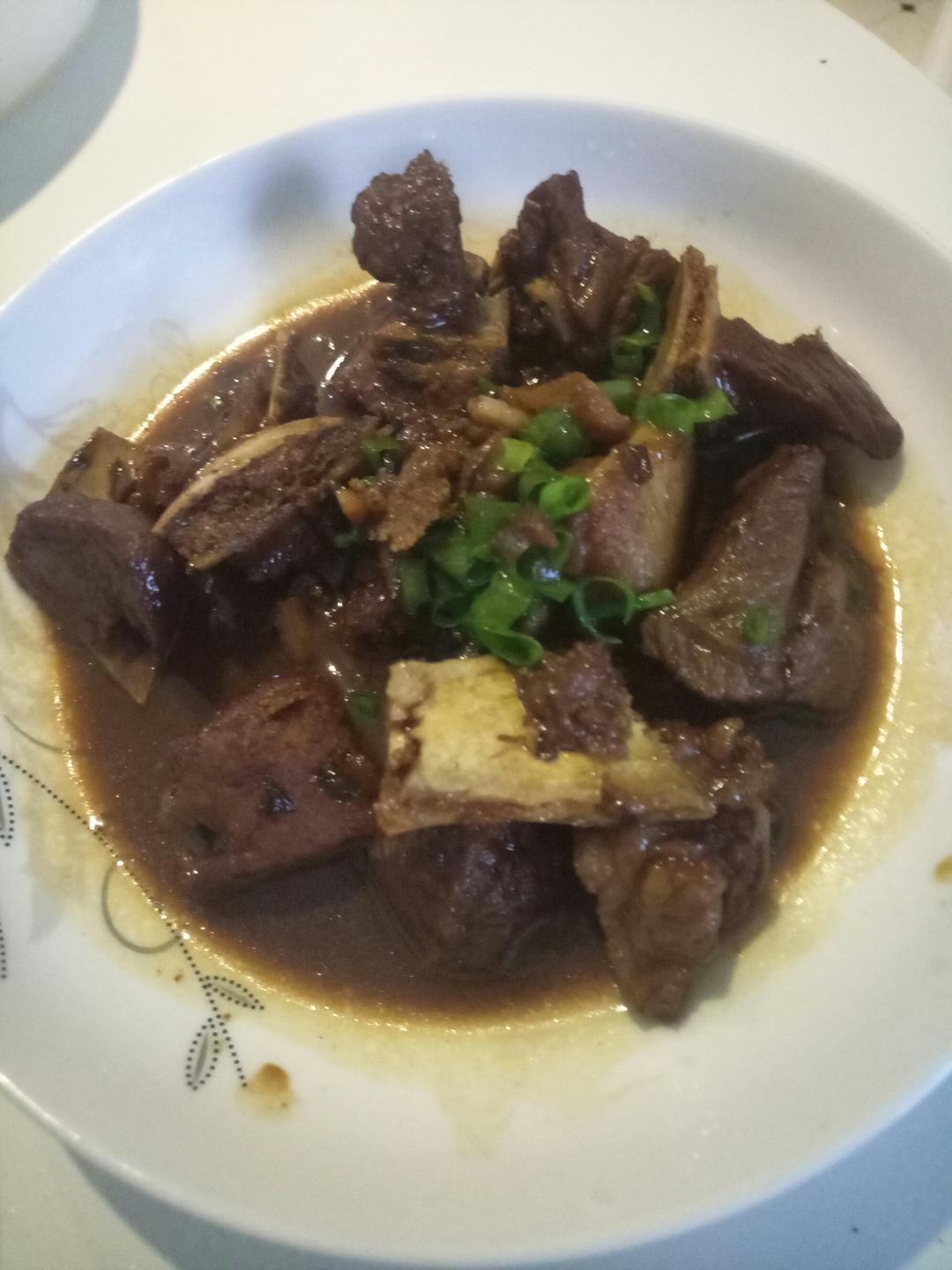 红烧排骨