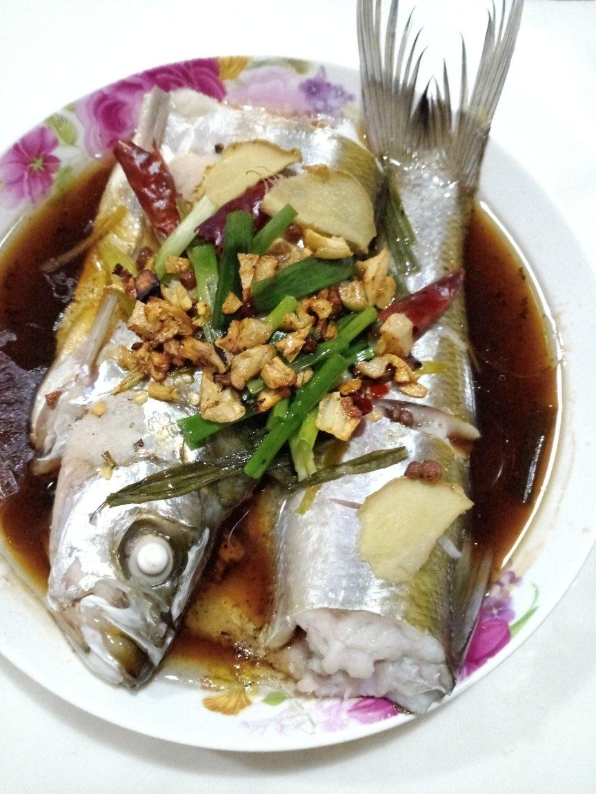 清蒸鲈鱼