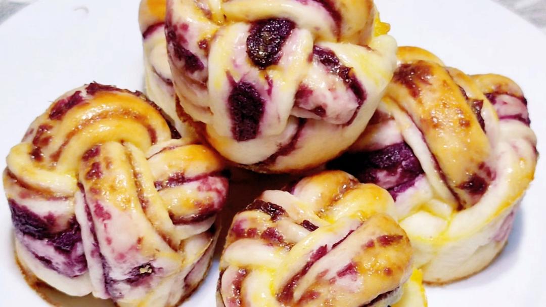 紫薯绣球小面包