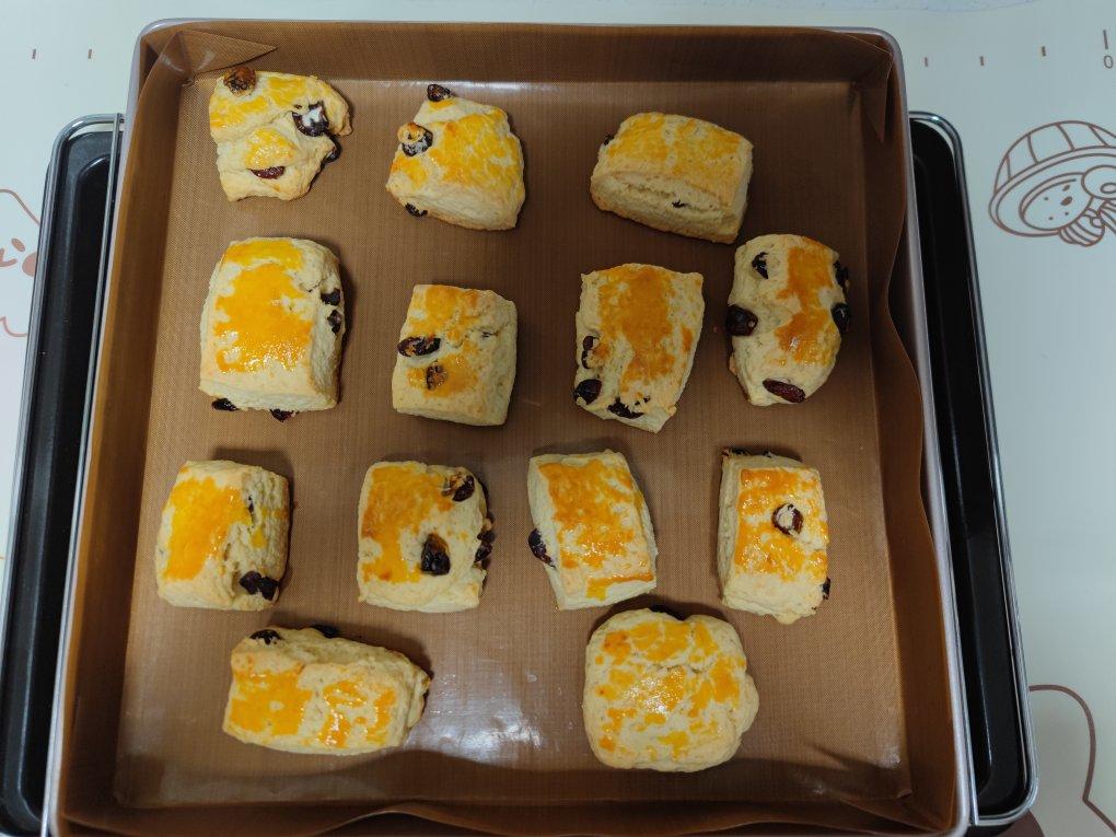 完美裂纹～百分百成功的超好吃奶香司康（禁止搬运）