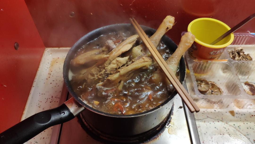 超简单好吃的卤鸡肉