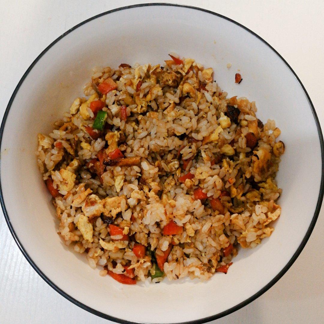 胡萝卜蛋炒饭