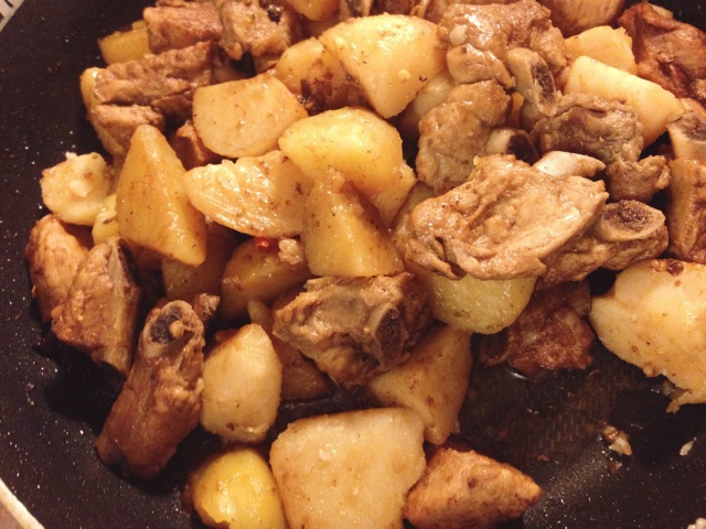 胡萝卜土豆炖排骨