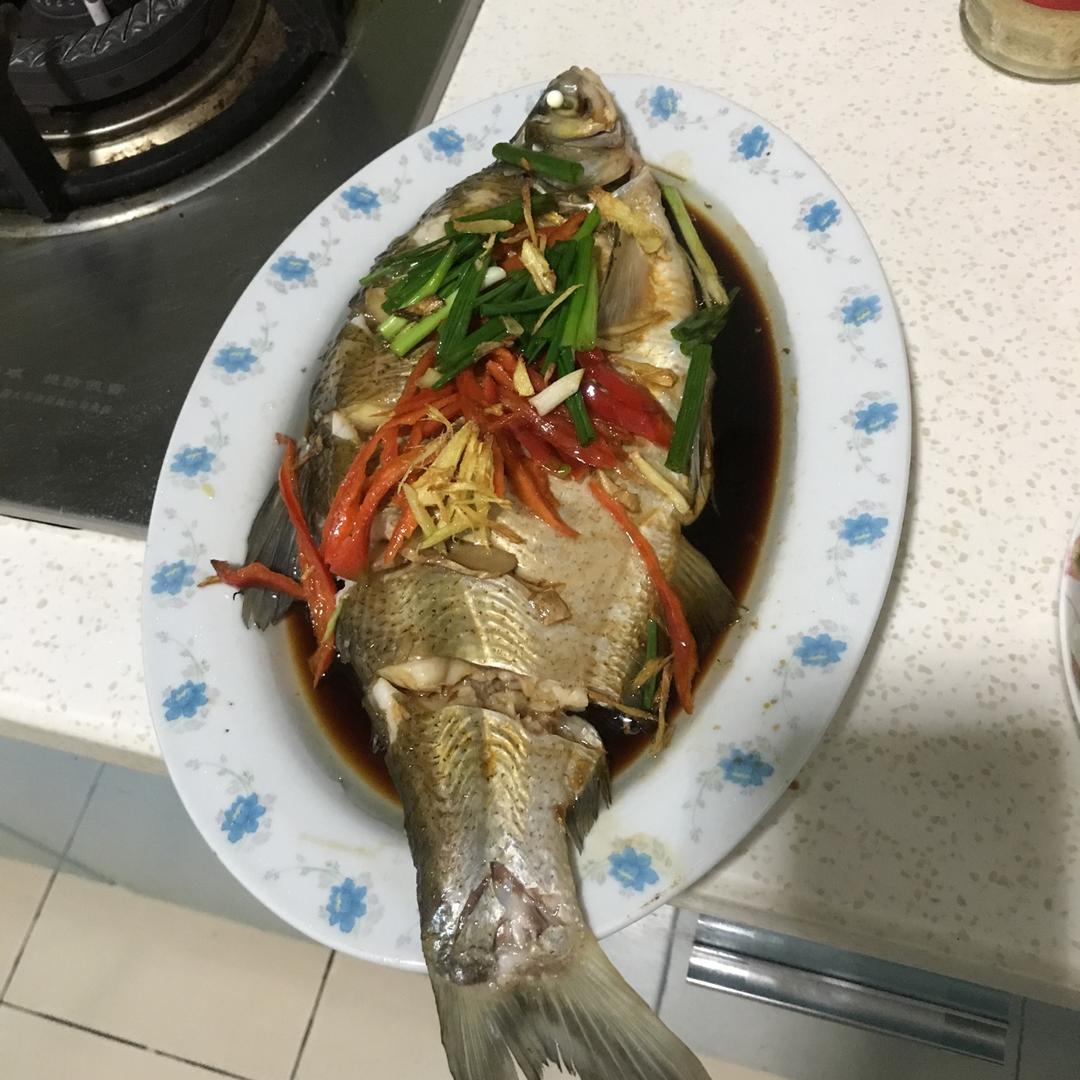 清蒸武昌鱼