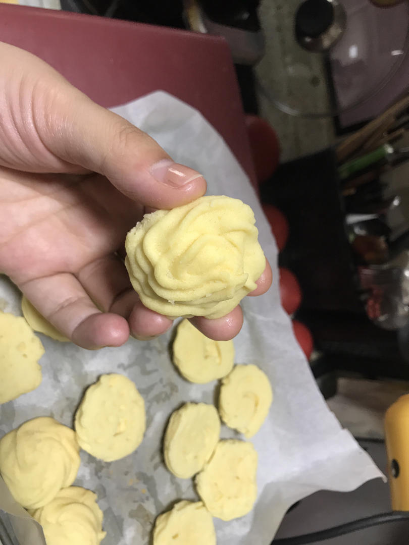 一抿即化酥到掉渣的珍妮曲奇云顶小花/烘焙视频饼干篇1