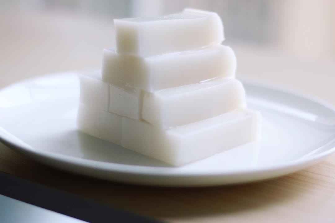 如何做出一份如牛奶白的猪皮冻