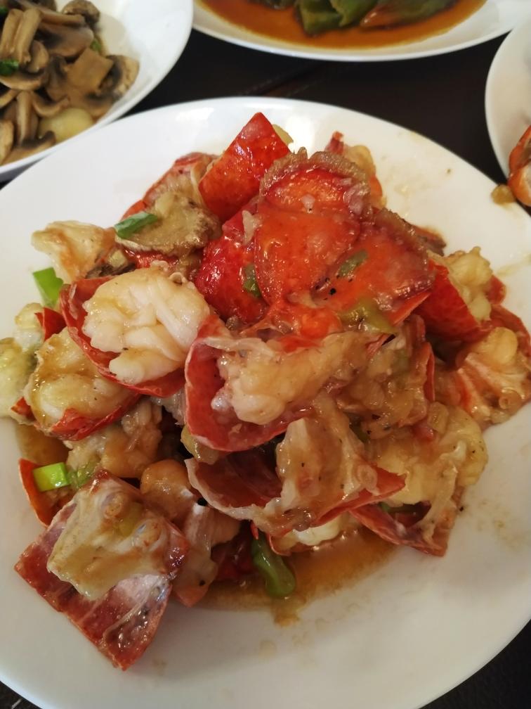 鲜香到爆的葱姜龙虾