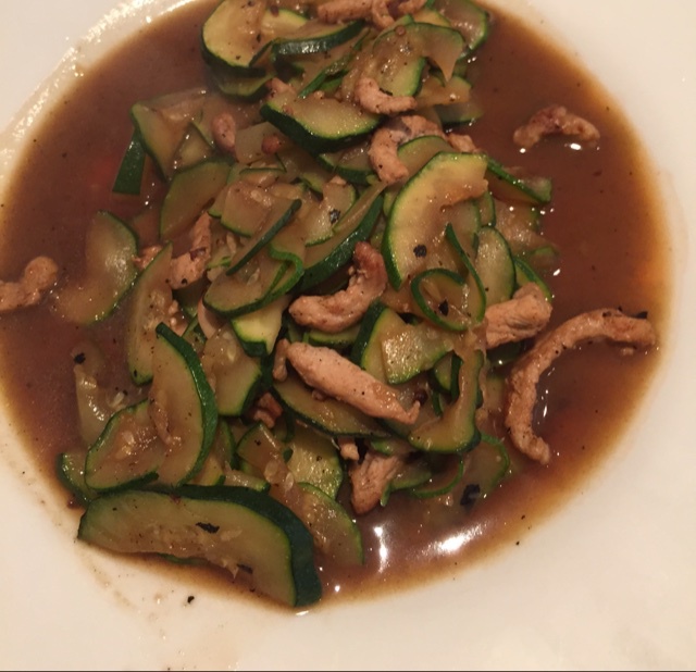 西葫芦炒肉