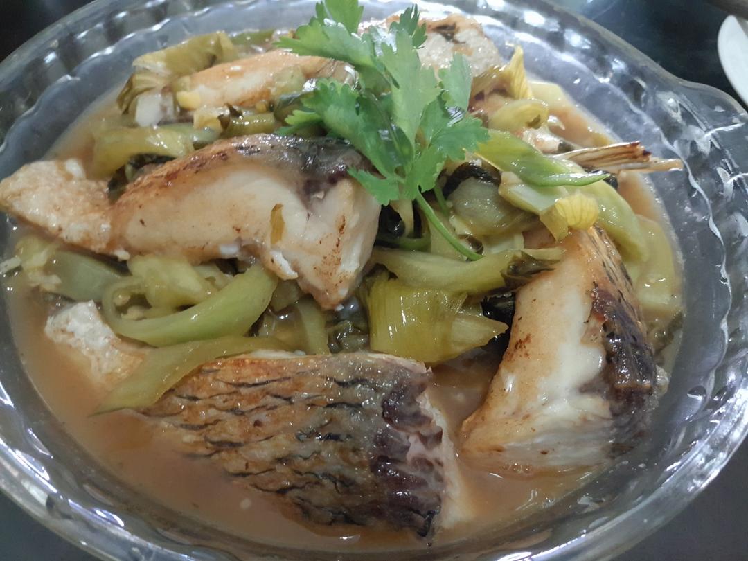 快手版酸菜煮鱼
