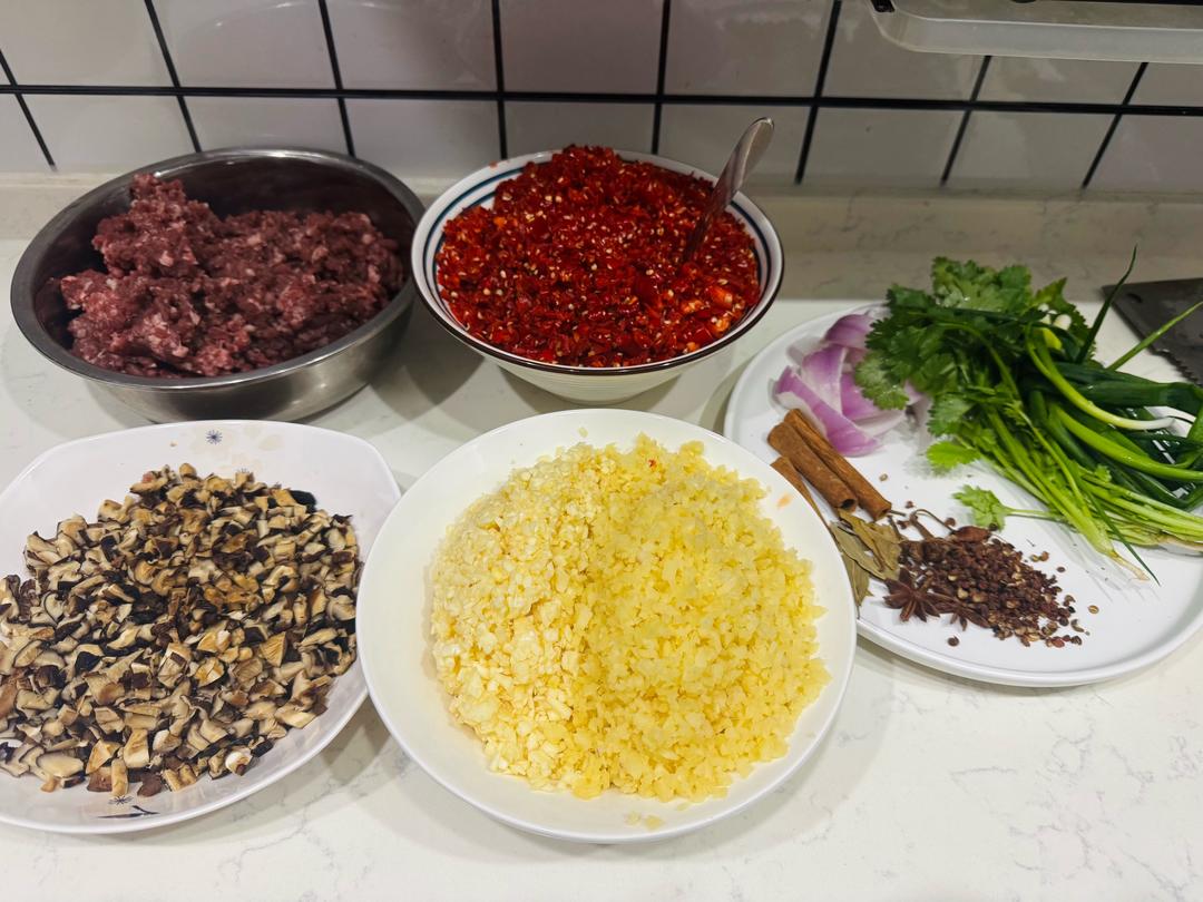 牛肉香菇辣椒酱