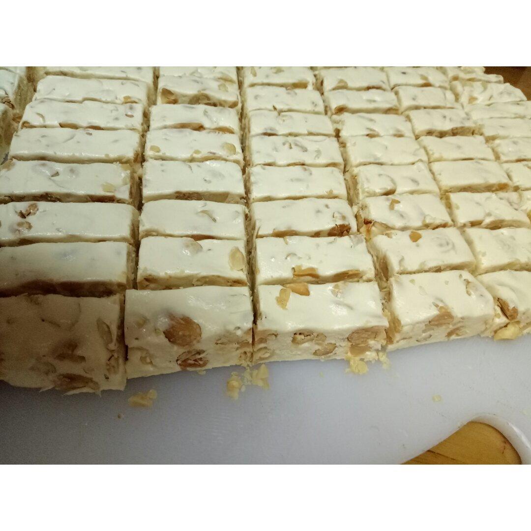 《Tinrry下午茶》教你做熬糖版牛轧糖
