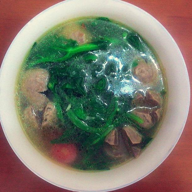 牛肉丸青菜汤