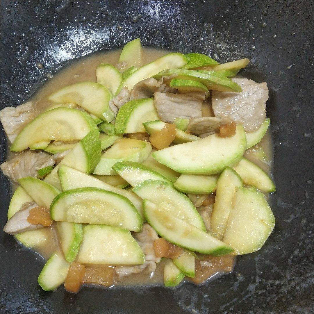 一分钟学会【番茄炒西葫芦】