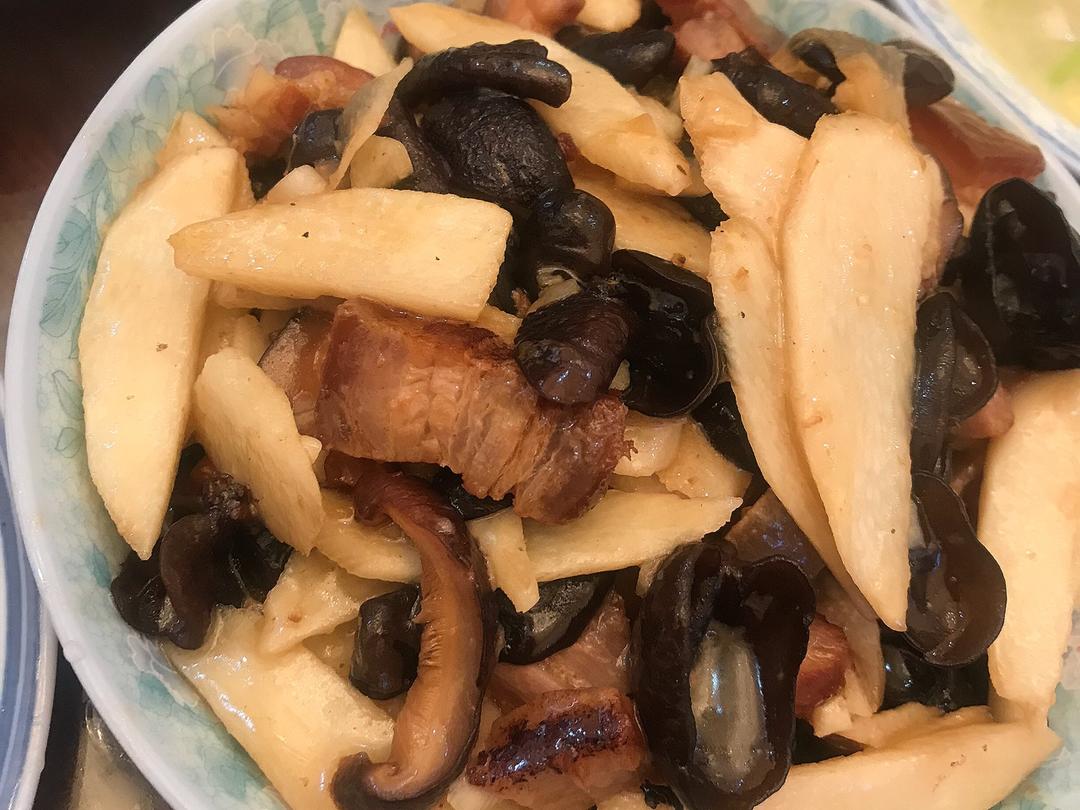 肉片山药炒木耳