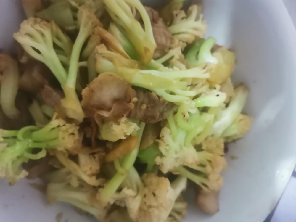 超下饭，菜花炒肉