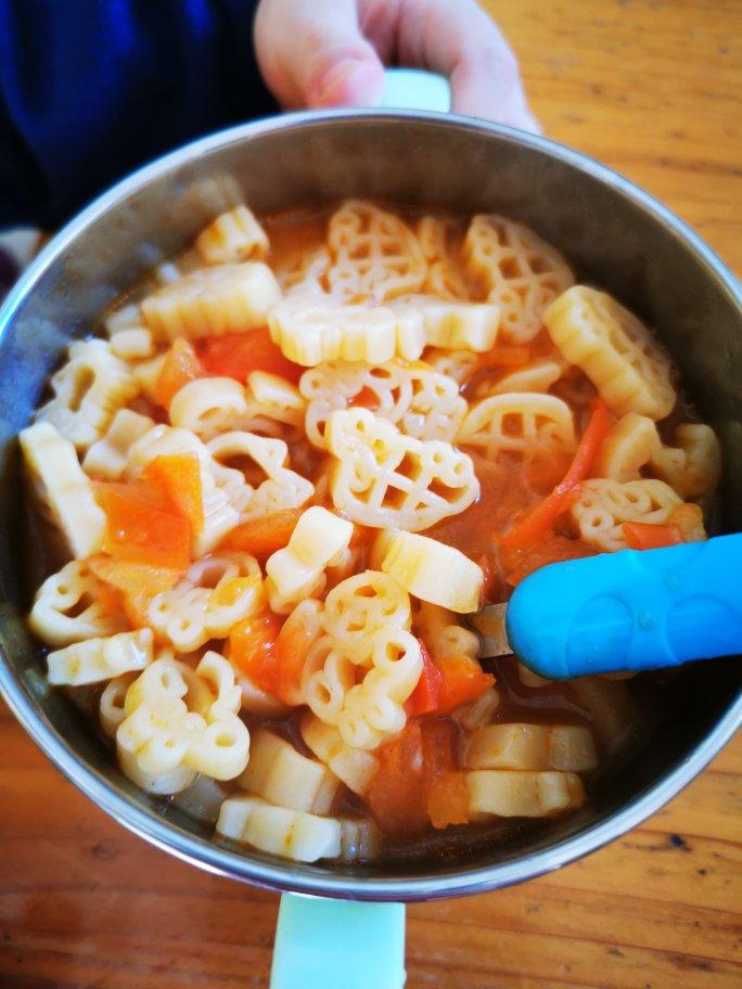 【茄汁Peppa意粉】维C&钙，一餐就全呢