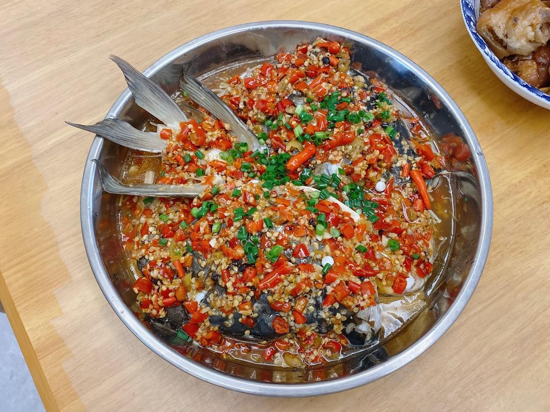 剁椒鱼头的做法