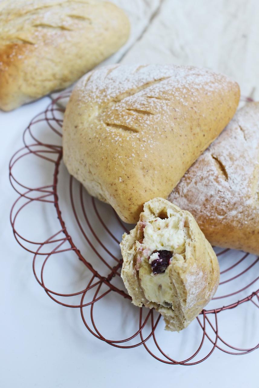 全麦杂粮乳酪面包