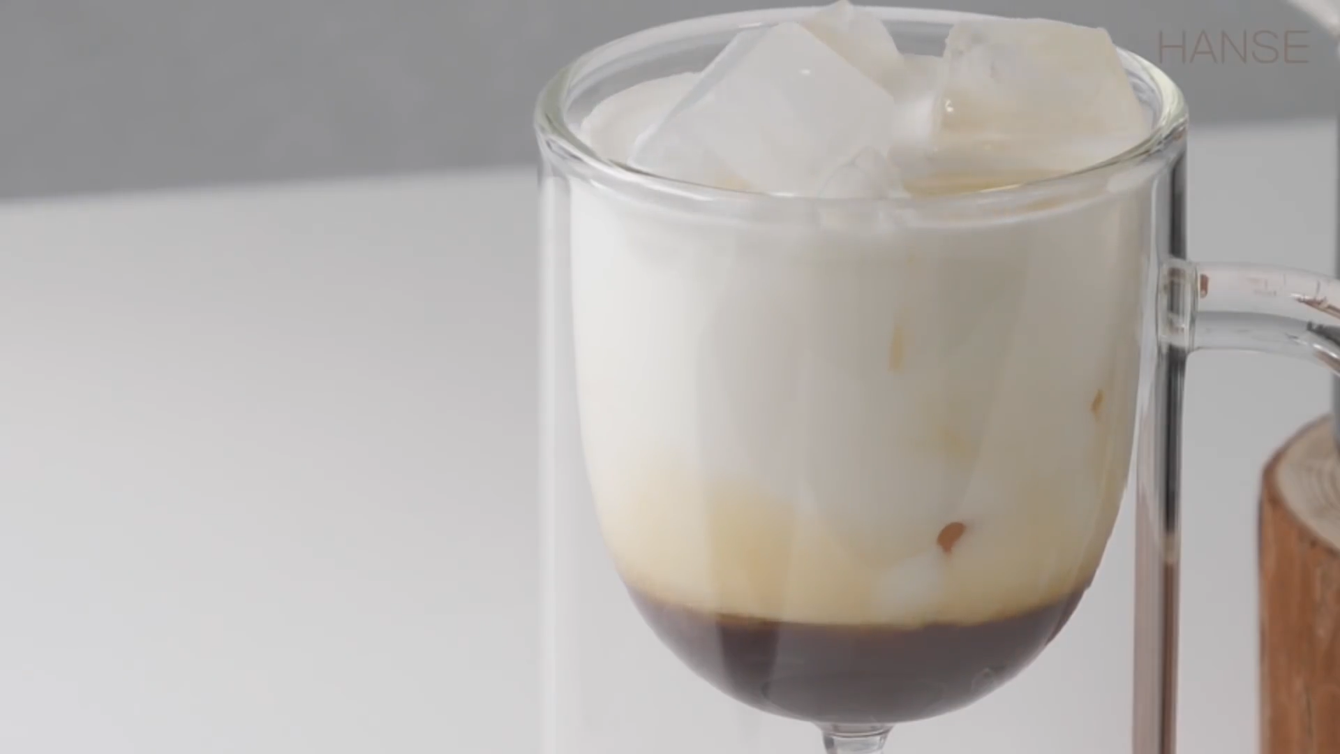 【HANSE】甘露咖啡牛奶（附咖啡力娇酒的制作方法）的做法