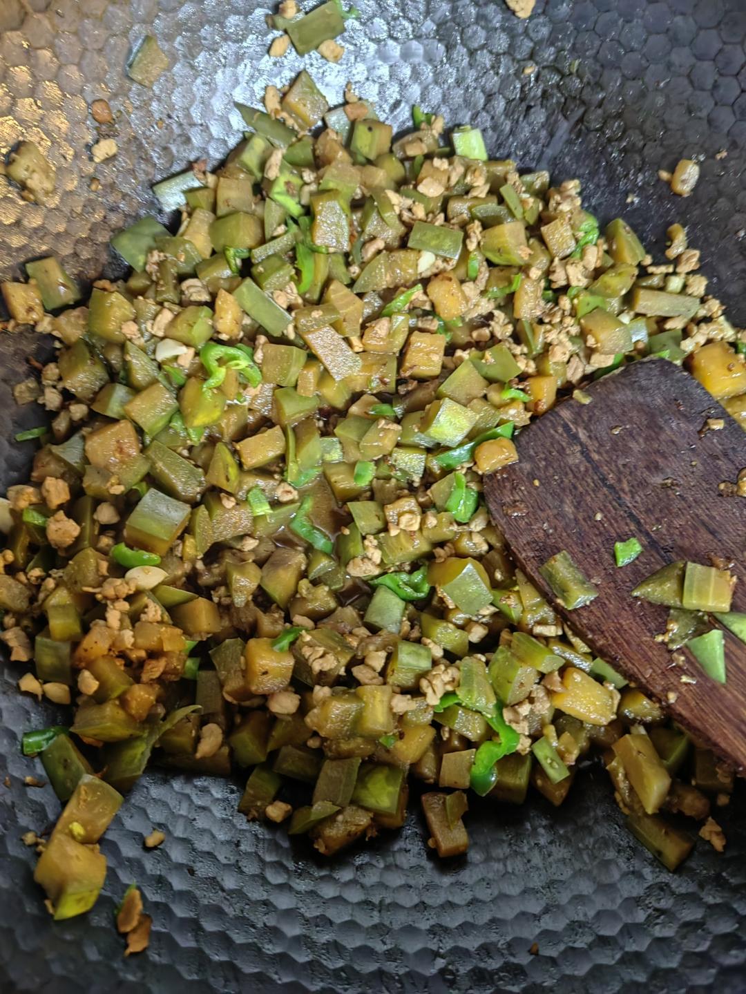 茄丁肉酱打卤面