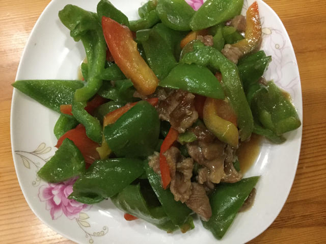 家常菜－青椒炒肉