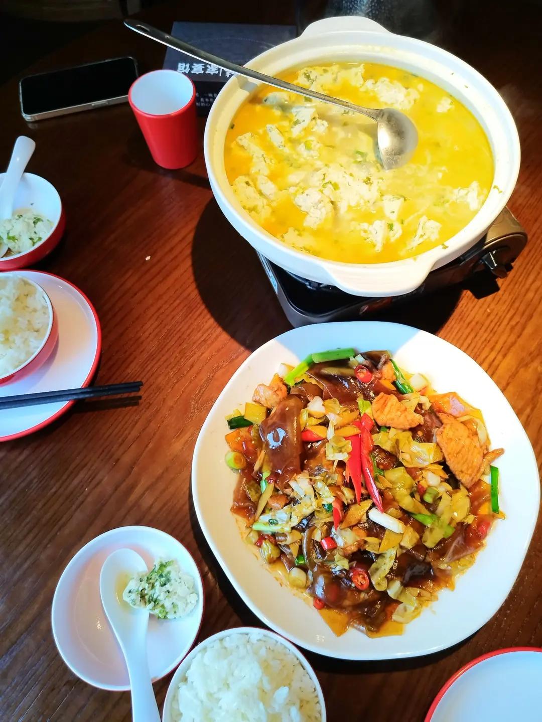 软糯Q弹的家常肉末酸菜粉皮
