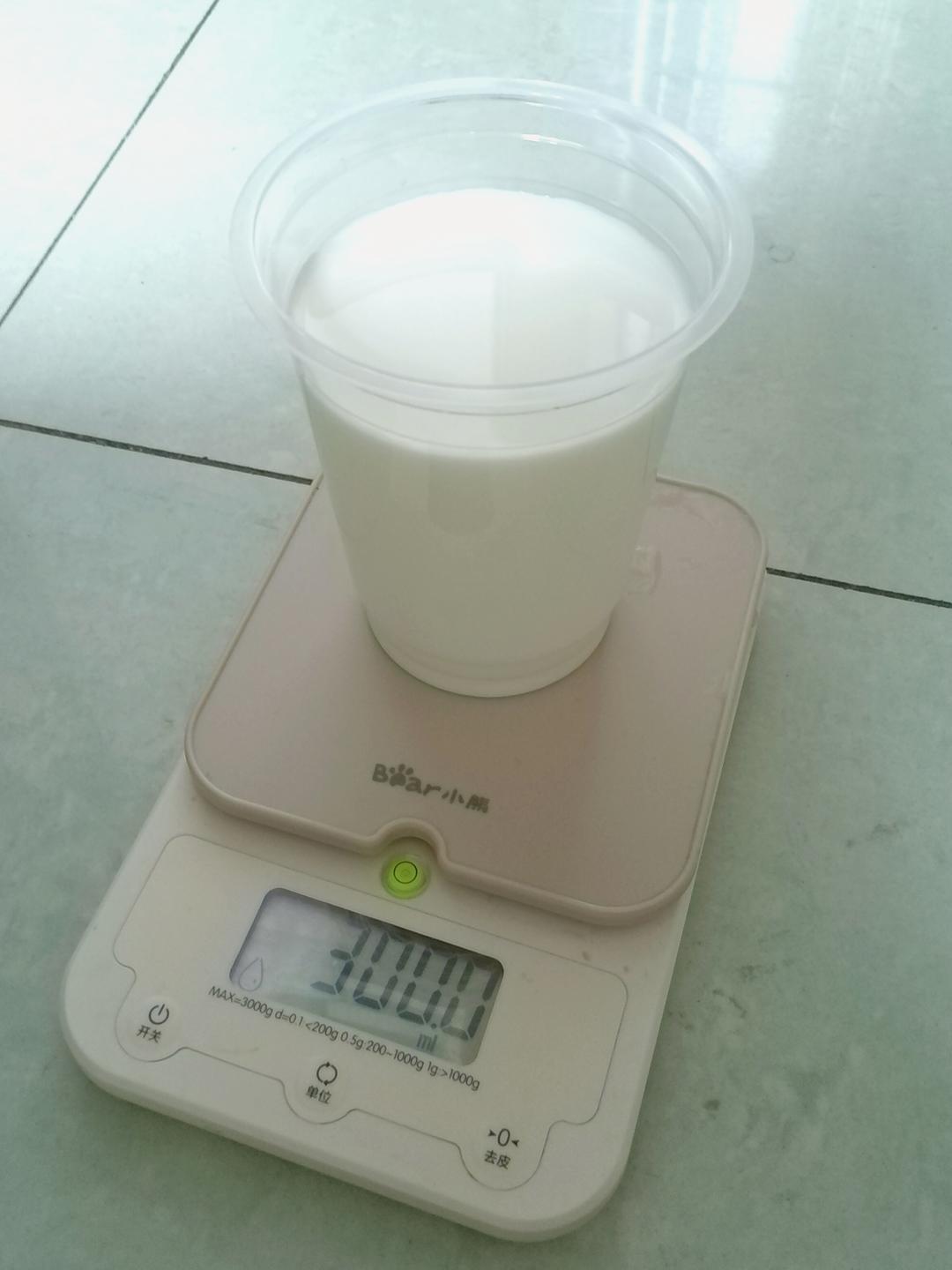 纯奶手撕吐司的做法 步骤1
