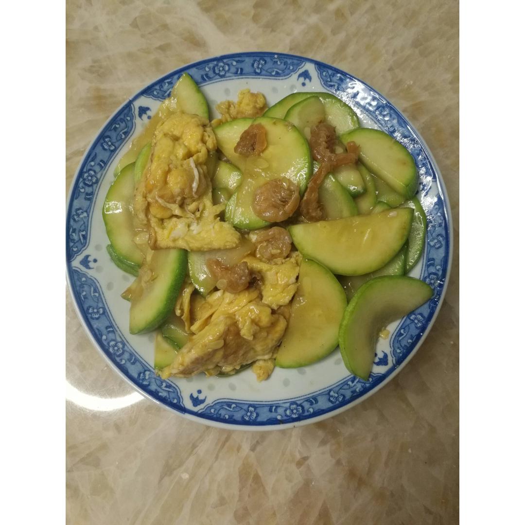 鸡蛋海米炒西葫芦 Dried Shrimp with Zucchini