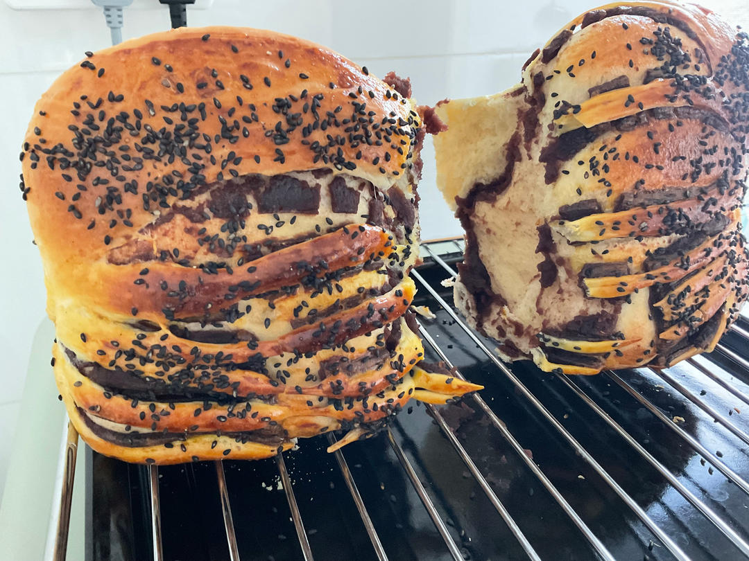 一次成功的豆沙吐司面包