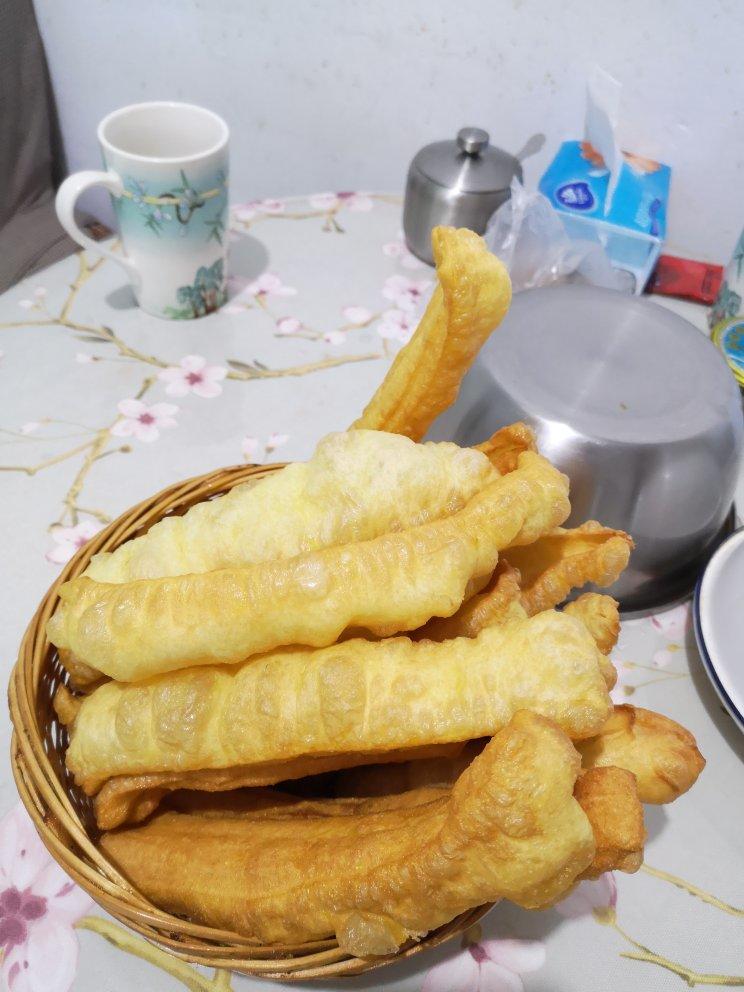 笑一丁做的上海早餐之油条