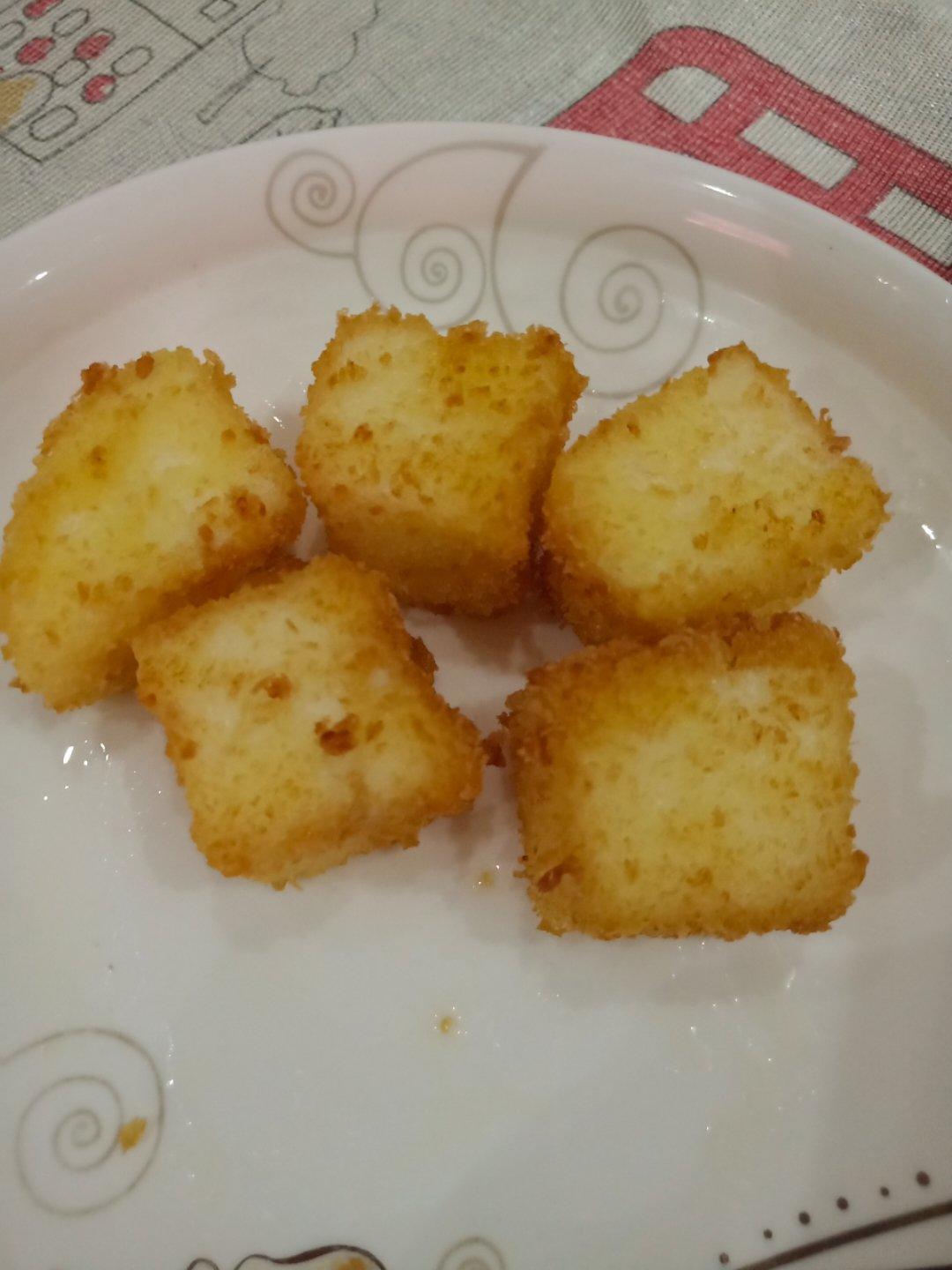 【脆皮炸鲜奶】