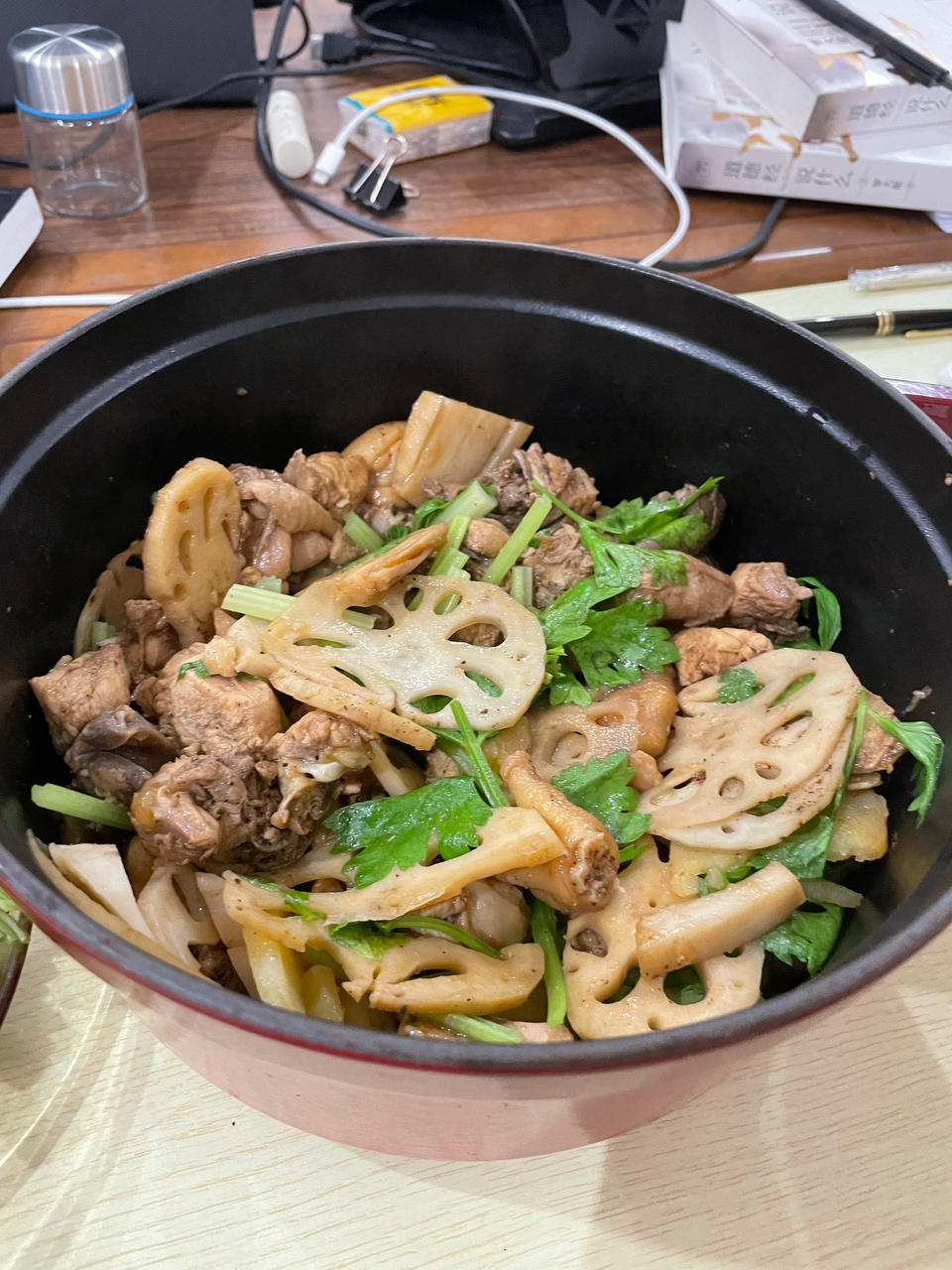 铸铁锅食谱——广东鸡煲