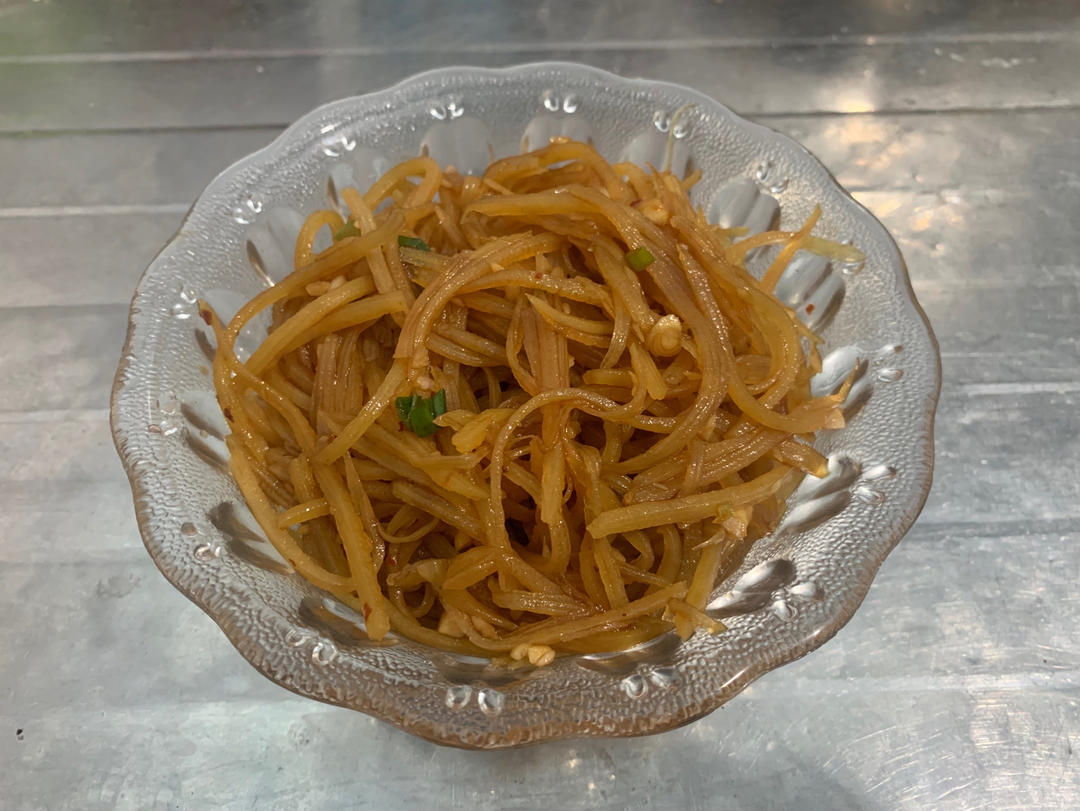 香辣开胃的凉拌土豆丝