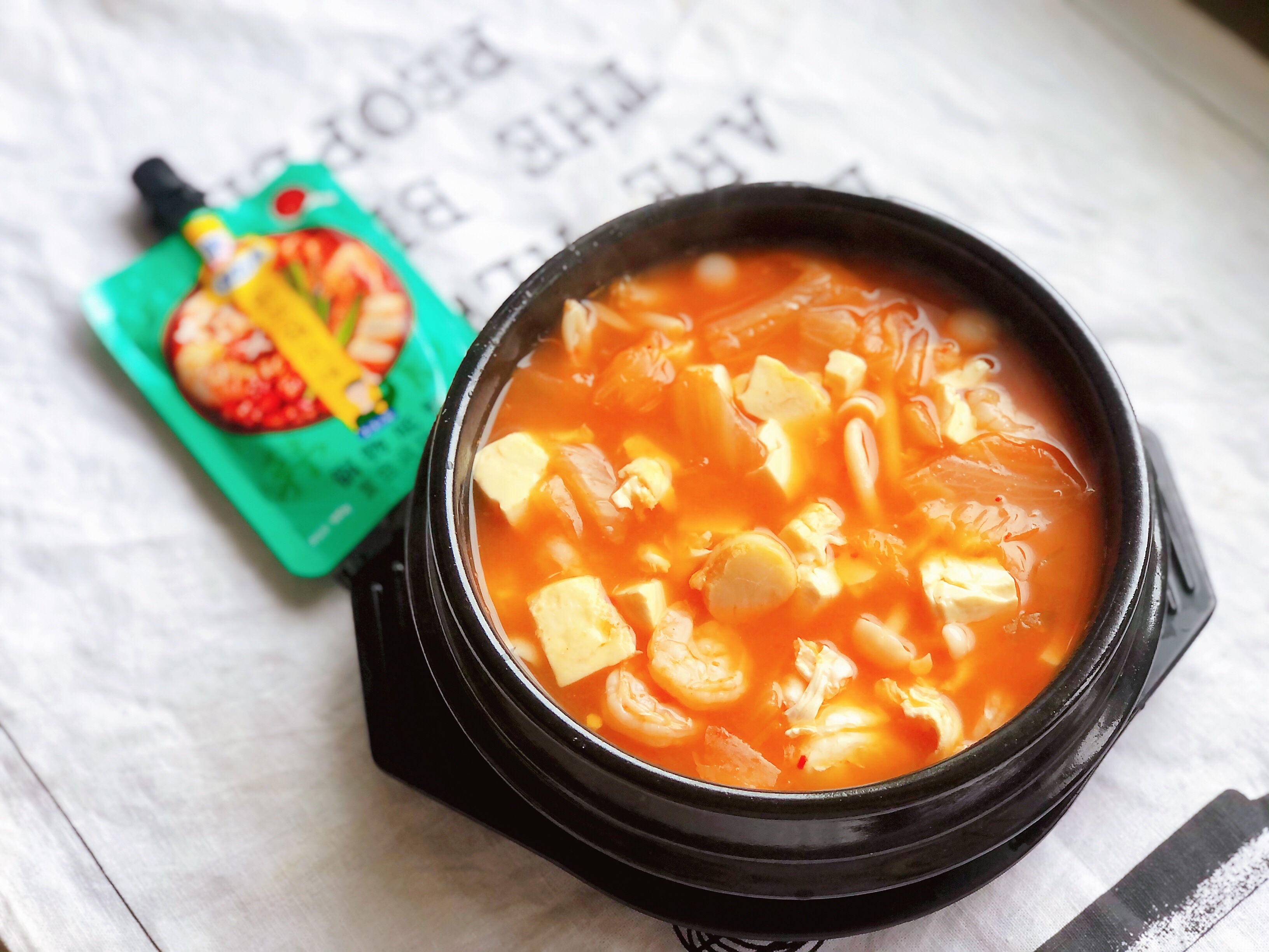 低脂无油泡菜海鲜豆腐汤的做法