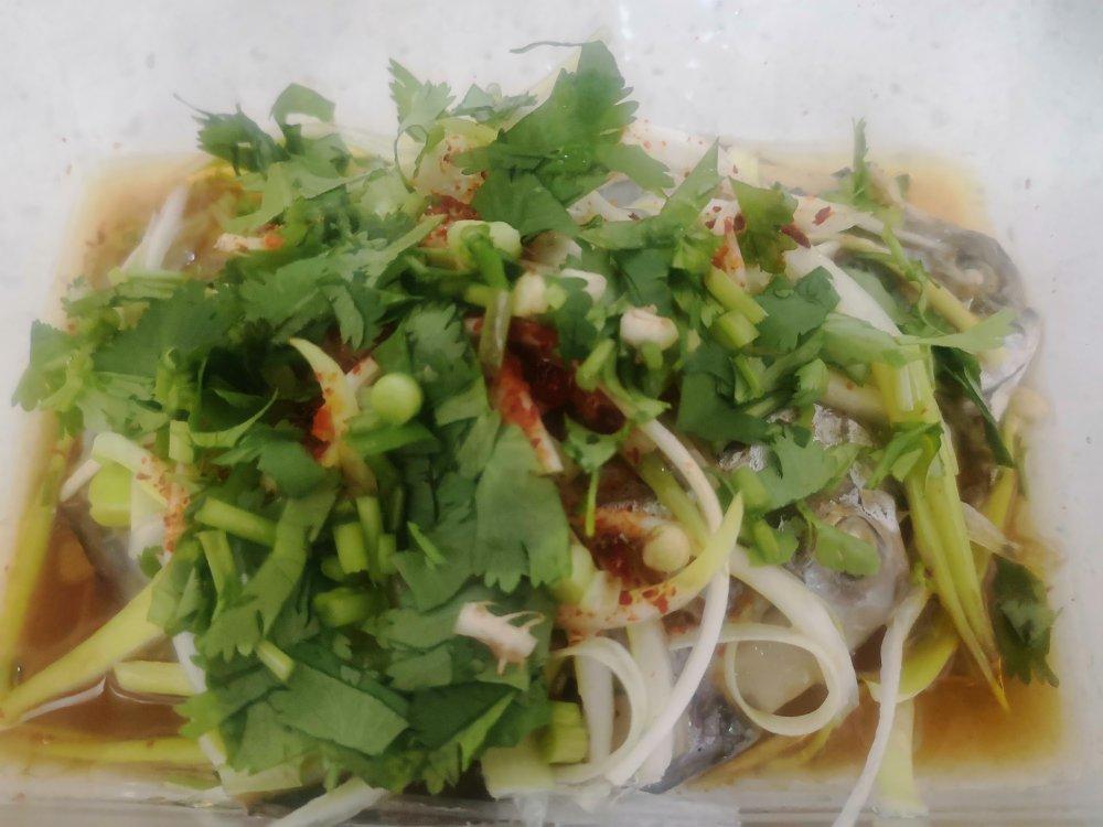 清蒸鲳鱼