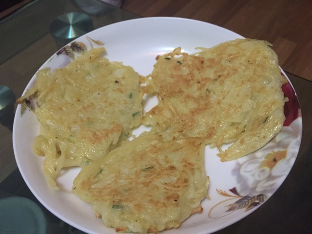 鸡蛋土豆饼
