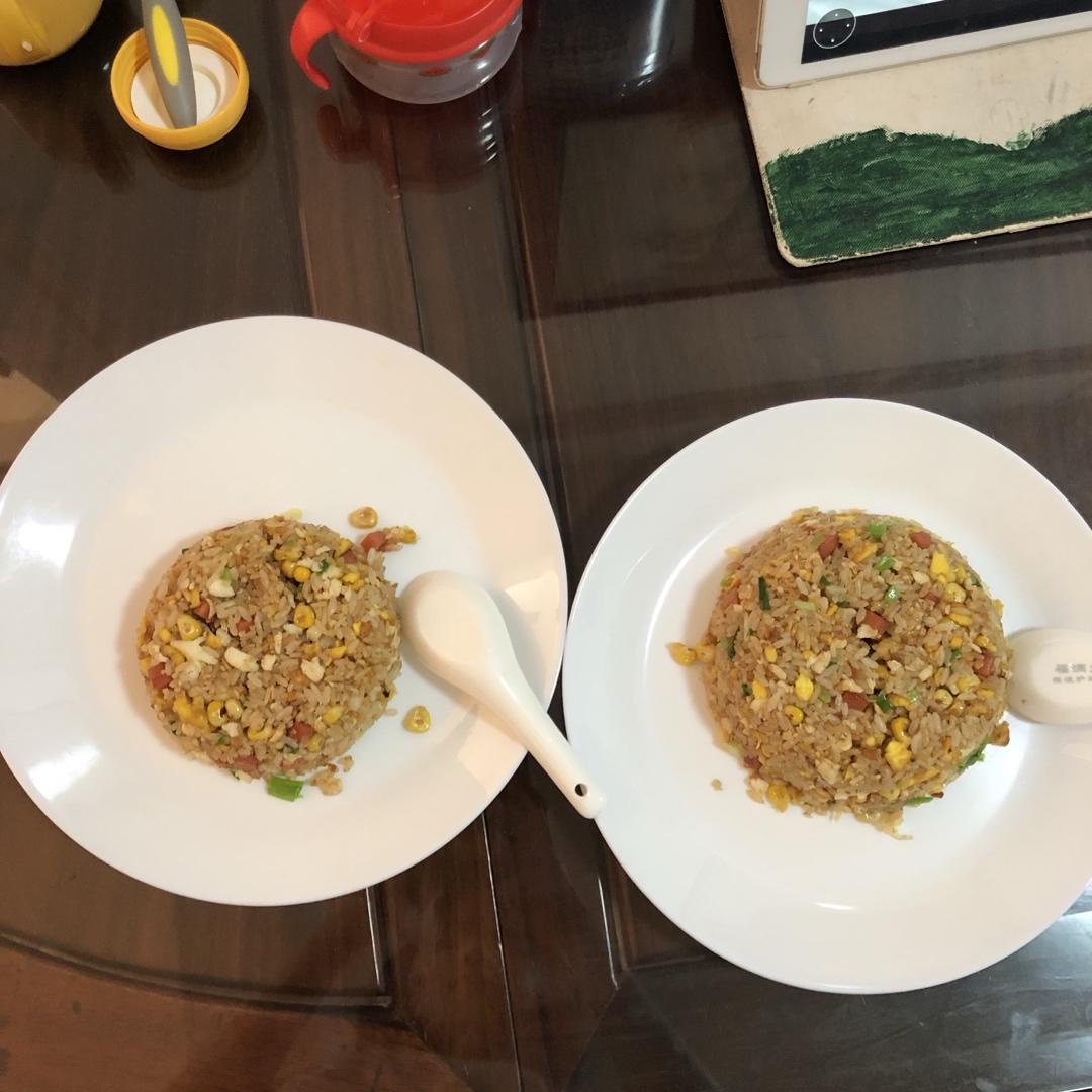 厨师长教你“蛋炒饭”如何做才好吃，答案都在这里面！