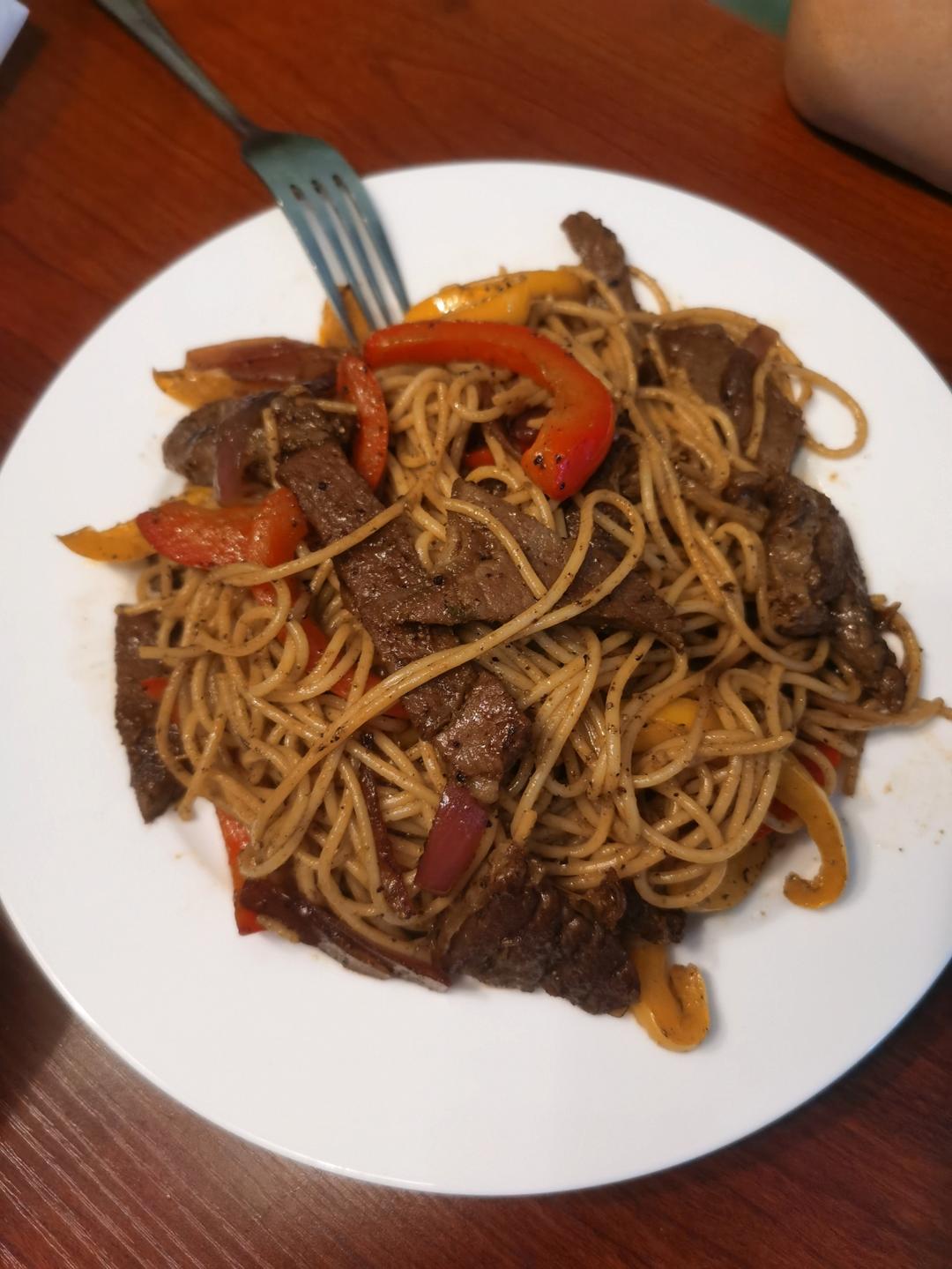 比餐厅好吃的黑椒牛柳意面🍝零失败简单教程